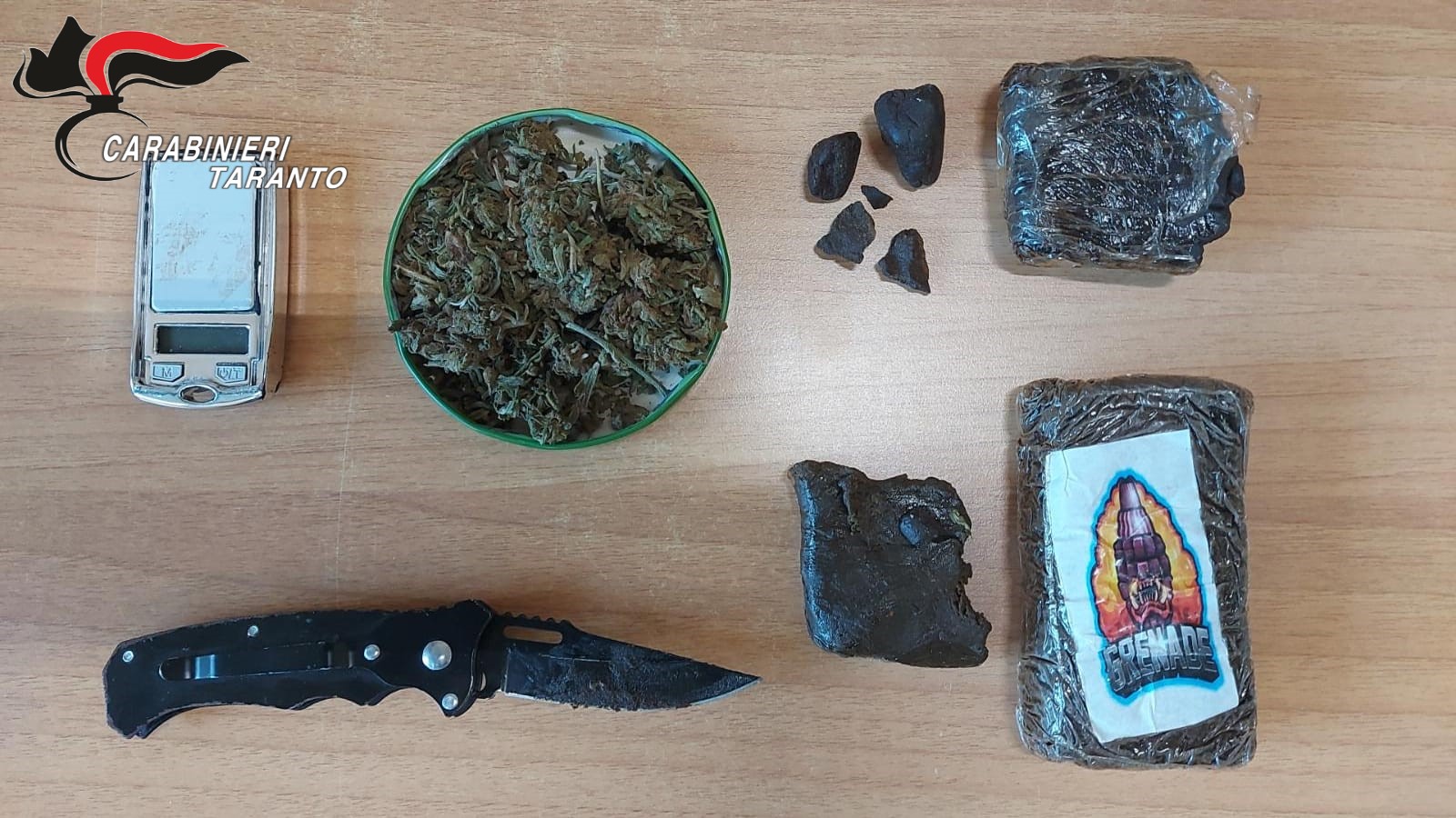 Laterza: deteneva hashish e marijuana, arrestato minorenne