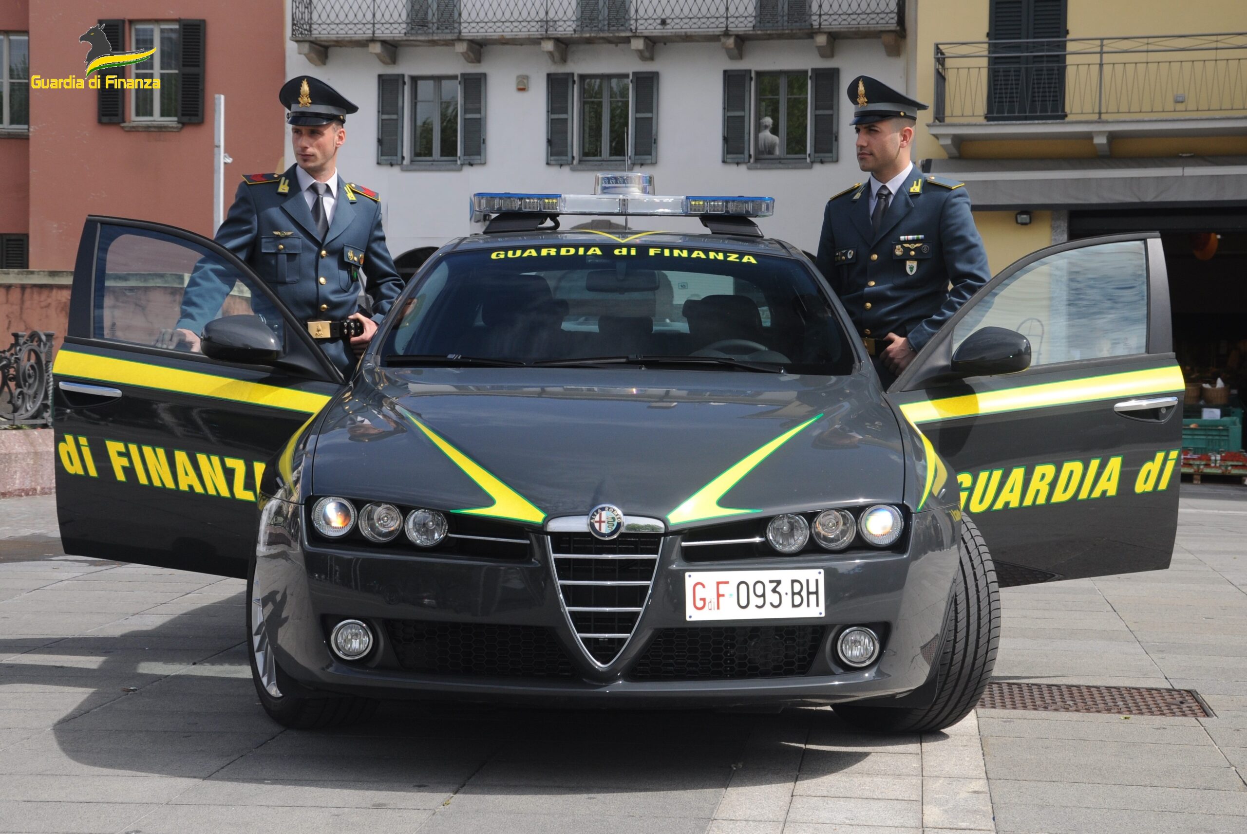 GdF Taranto: sequestrati oltre 145.000 prodotti potenzialmente pericolosi per la salute