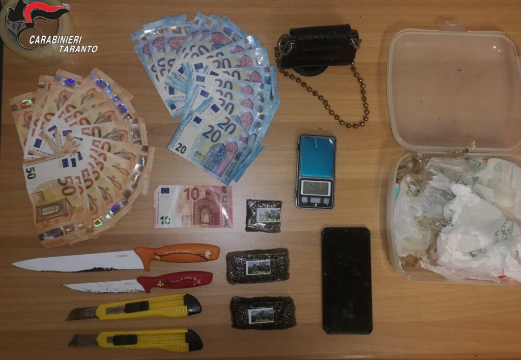 Marina di Ginosa: droga e denaro in un mobile, arrestato un 27enne