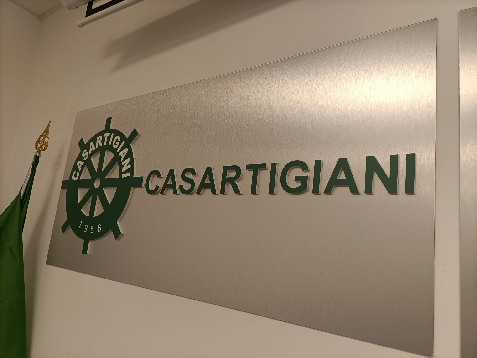 Casartigiani Taranto smentisce blocco dei camion: Autotrasportatori in assemblea manifestano solidarietà