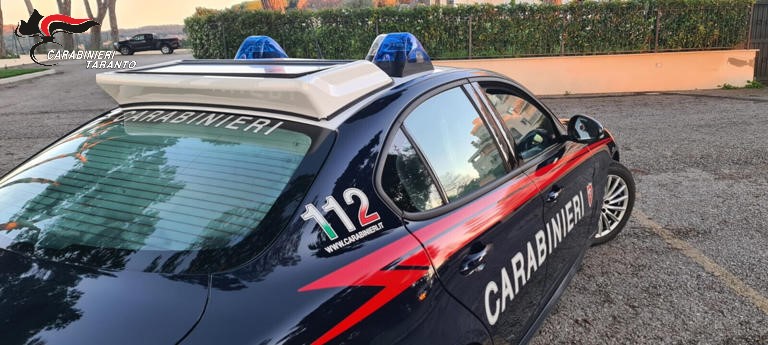 Taranto: quattro persone arrestate dai carabinieri