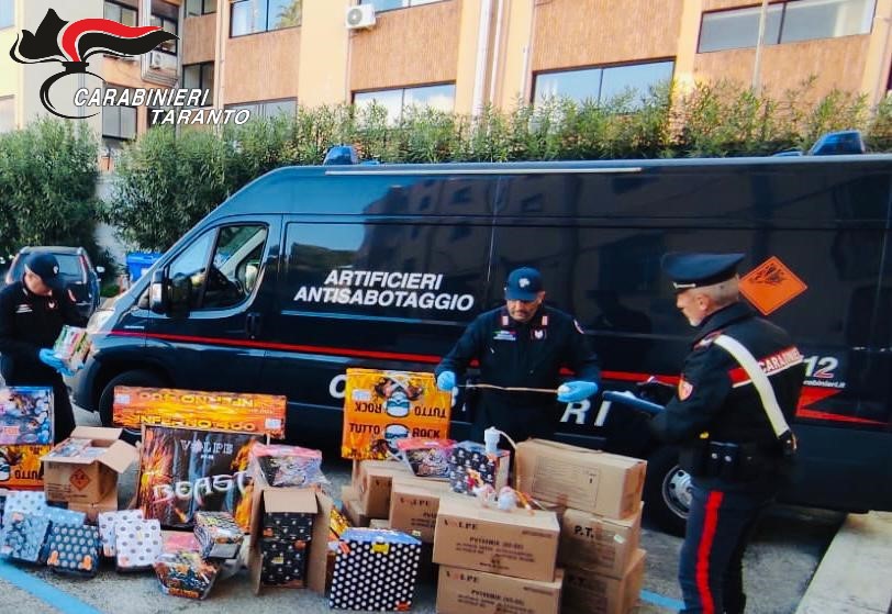 Taranto: maxi sequestro di botti, 500 kg di artifizi sequestrati